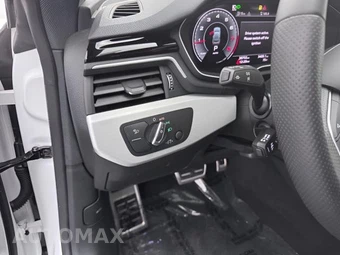 2023 Audi A5 Sportback S Line Premium Plus Hatchback - miniatura 8
