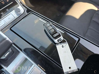 2023 Audi A8 L - miniatura 8