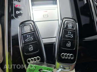 2023 Audi A8 L – miniatura 8