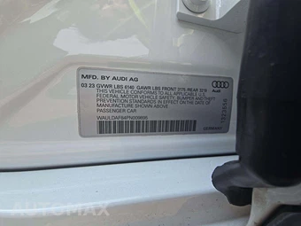 2023 Audi A8 L – miniatura 5