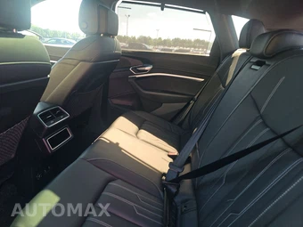 2023 Audi e-tron Chronos – miniatura 13