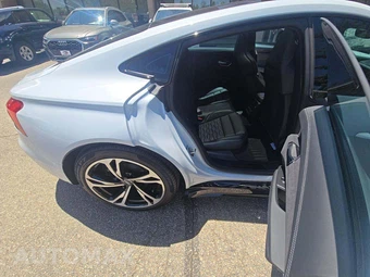 2023 Audi e-tron GT quattro Premium Plus – miniatura 14