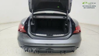 2023 Audi e-tron GT quattro Premium Plus – miniatura 14