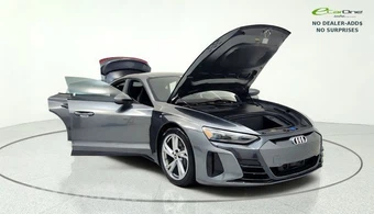 2023 Audi e-tron GT quattro Premium Plus – miniatura 11