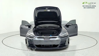 2023 Audi e-tron GT quattro Premium Plus – miniatura 12