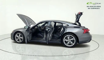 2023 Audi e-tron GT quattro Premium Plus – miniatura 15