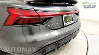 2023 Audi e-tron GT quattro Premium Plus – miniatura 26