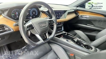 2023 Audi e-tron GT quattro Premium Plus – miniatura 46