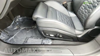 2023 Audi e-tron GT quattro Premium Plus – miniatura 48