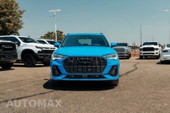 2023 Audi Q3 S line Premium Plus - miniatura 2