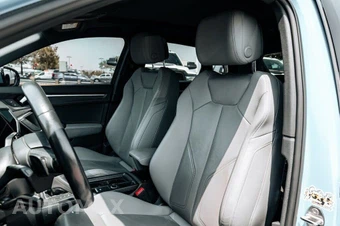2023 Audi Q3 S line Premium Plus - miniatura 24