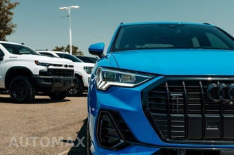 2023 Audi Q3 S line Premium Plus - miniatura 9