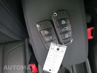 2023 Audi Q3 S line Premium Plus – miniatura 8