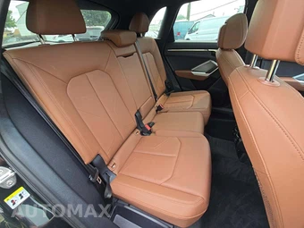 2023 Audi Q3 S line Premium Plus – miniatura 16