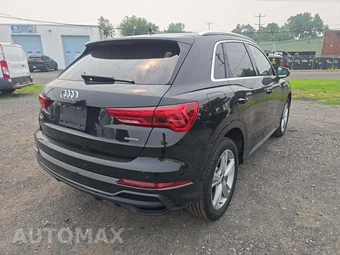 2023 Audi Q3 S line Premium Plus – miniatura 3