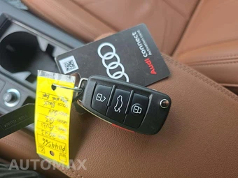 2023 Audi Q3 S line Premium Plus – miniatura 8