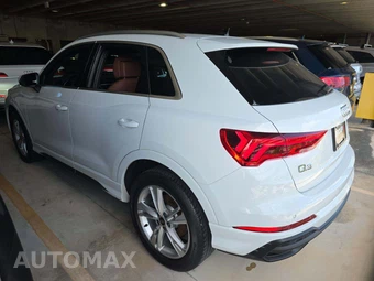2023 Audi Q3 S line Premium Plus – miniatura 2