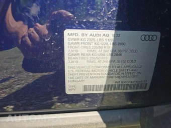 2023 Audi Q3 S line Premium – miniatura 2