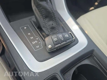 2023 Audi Q3 S line Premium – miniatura 5