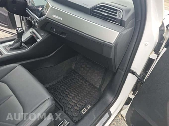2023 Audi Q3 S line Premium – miniatura 16