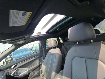 2023 Audi Q3 S line Premium – miniatura 11