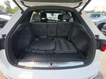 2023 Audi Q3 S line Premium – miniatura 14
