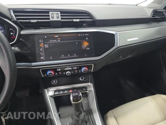 2023 Audi Q3 S line Premium – miniatura 11