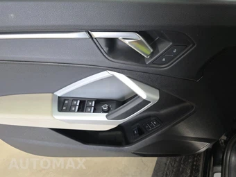 2023 Audi Q3 S line Premium – miniatura 9