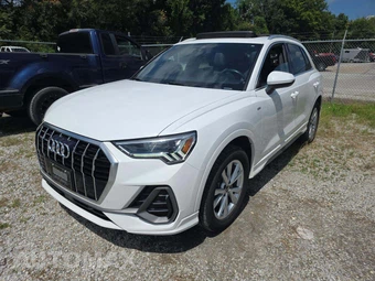 2023 Audi Q3 S line Premium