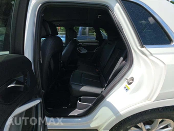 2023 Audi Q3 S line Premium – miniatura 13