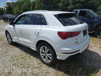 2023 Audi Q3 S line Premium – miniatura 2