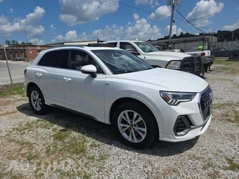 2023 Audi Q3 S line Premium – miniatura 4