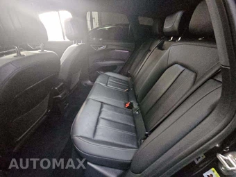 2023 Audi Q4 e-tron Premium Plus 40 – miniatura 13