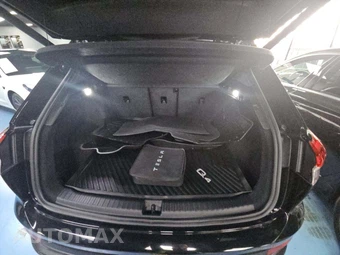 2023 Audi Q4 e-tron Premium Plus 40 – miniatura 14