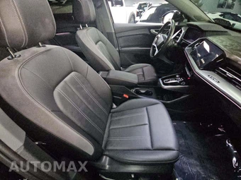 2023 Audi Q4 e-tron Premium Plus 40 – miniatura 18