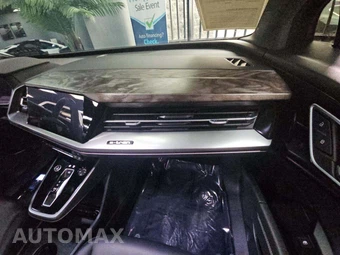 2023 Audi Q4 e-tron Premium Plus 40 – miniatura 19