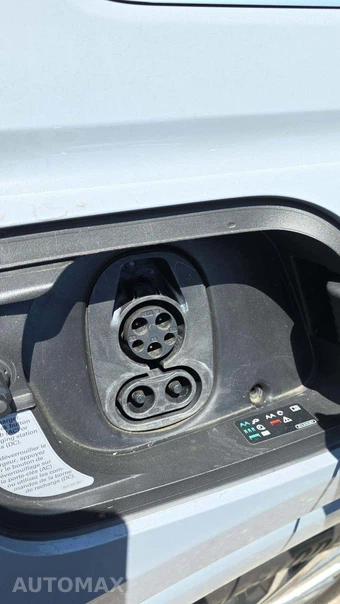 2023 Audi Q4 e-tron Premium Plus 40 - miniatura 18