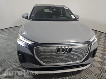 2023 Audi Q4 e-tron Premium Plus 40 - miniatura 2