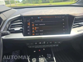 2023 Audi Q4 e-tron Premium Plus 50 – miniatura 7