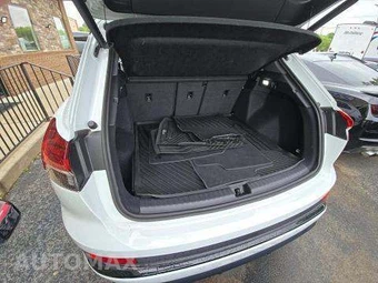 2023 Audi Q4 e-tron Prestige 50 – miniatura 14