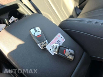 2023 Audi Q5 e Plug-In Hybrid S line Premium Plus – miniatura 5