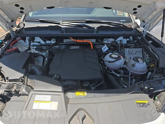 2023 Audi Q5 e Plug-In Hybrid S line Premium Plus - miniatura 16