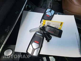 2023 Audi Q5 Premium – miniatura 5