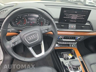 2023 Audi Q5 Premium – miniatura 7