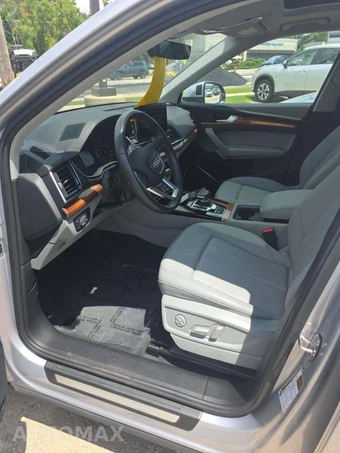 2023 Audi Q5 Premium – miniatura 6