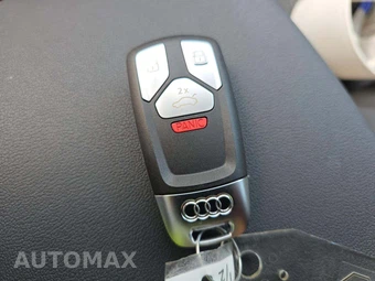 2023 Audi Q5 Premium - miniatura 5