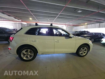 2023 Audi Q5 Premium – miniatura 4
