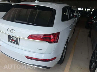 2023 Audi Q5 Premium – miniatura 3