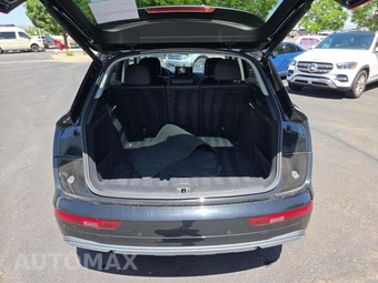 2023 Audi Q5 Premium – miniatura 11