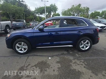 2023 Audi Q5 Premium – miniatura 3